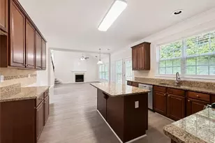 740 Courageous Ct, Lawrenceville, GA 30043 - Photo 8