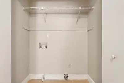 5716 Wells Circle, Stone Mountain, GA 30087 - Photo 16