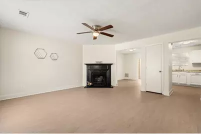 5716 Wells Circle, Stone Mountain, GA 30087 - Photo 2