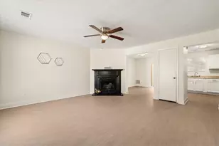 5716 Wells Cir, Stone Mountain, GA 30087 - Photo 2