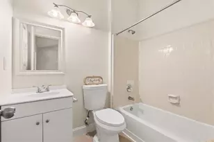 5716 Wells Cir, Stone Mountain, GA 30087 - Photo 12