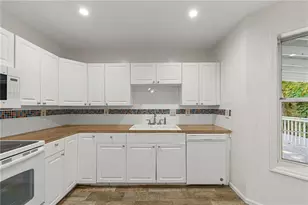 2417 Empire Forest Dr, Tucker, GA 30084 - Photo 12