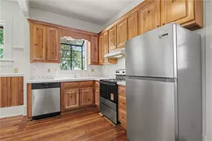 64 S Main St, Watkinsville, GA 30677 - Photo 18