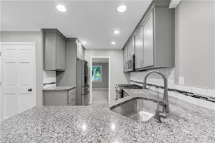1493 Ashford Pl NE, Atlanta, GA 30319 - Photo 36