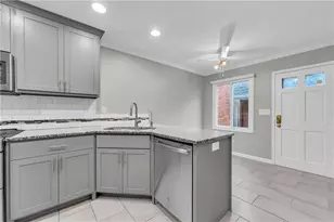 1493 Ashford Pl NE, Atlanta, GA 30319 - Photo 32