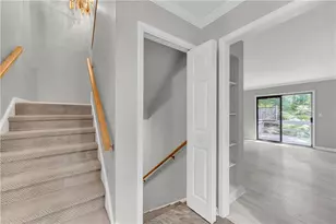 1493 Ashford Pl NE, Atlanta, GA 30319 - Photo 30