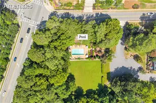 1493 Ashford Pl NE, Atlanta, GA 30319 - Photo 10