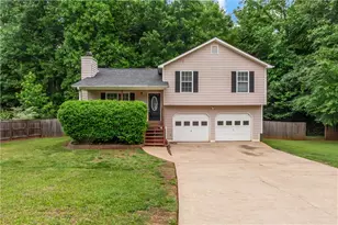 564 Rustin Dr, Dallas, GA 30157 - Photo 1