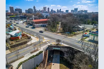 1024 Donald L Hollowell #B, Atlanta, GA 30318 - Photo 20