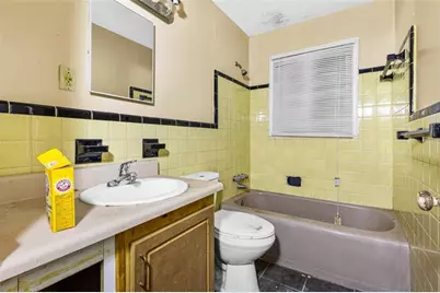 449 Hamilton E Holmes Drive, Atlanta, GA 30318 - Photo 10