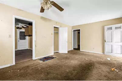 449 Hamilton E Holmes Drive, Atlanta, GA 30318 - Photo 4