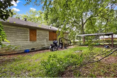 449 Hamilton E Holmes Drive, Atlanta, GA 30318 - Photo 14