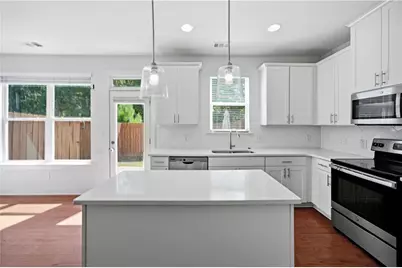 5825 Radford Loop, Fairburn, GA 30213 - Photo 12
