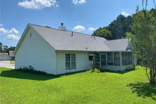 3575 Thrush Ct, Loganville, GA 30052 - Photo 18