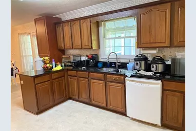 3575 Thrush Court, Loganville, GA 30052 - Photo 12