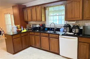 3575 Thrush Ct, Loganville, GA 30052 - Photo 12