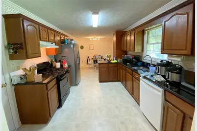 3575 Thrush Court, Loganville, GA 30052 - Photo 14