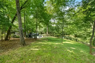 460 Valley Green Dr NE, Atlanta, GA 30342 - Photo 4