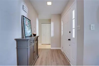 51 Tracy Lane, Marietta, GA 30062 - Photo 4