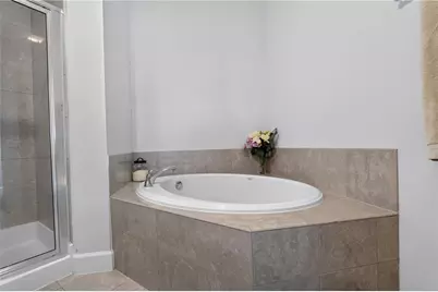 325 E Paces Ferry Road NE #1702, Atlanta, GA 30305 - Photo 22