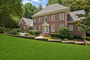 553 Bryn Mawr Ln NW, Atlanta, GA 30327 - Photo 2
