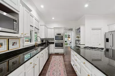 553 Bryn Mawr Lane NW, Atlanta, GA 30327 - Photo 16