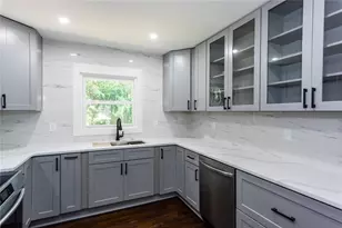 1827 North Ave NW, Atlanta, GA 30318 - Photo 14