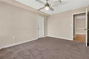2479 Peachtree Rd NE, Atlanta, GA 30305 - Photo 16