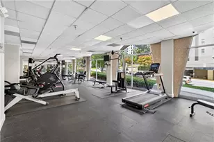 2479 Peachtree Rd NE, Atlanta, GA 30305 - Photo 18