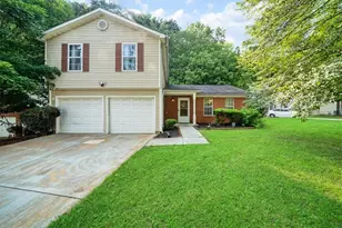 1950 Oak Terrace Dr SE, Atlanta, GA 30316 - Photo 2
