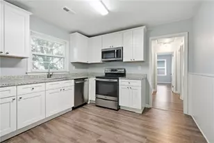 713 Melrose Dr, Forest Park, GA 30297 - Photo 12