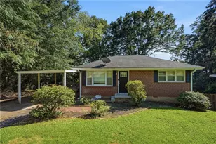 713 Melrose Dr, Forest Park, GA 30297 - Photo 2