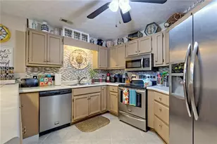 300 Ginger Creek Ln, Clayton, GA 30525 - Photo 8