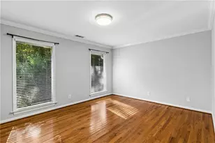 530 E Lake Dr, Gainesville, GA 30506 - Photo 22