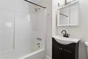 530 E Lake Dr, Gainesville, GA 30506 - Photo 32