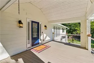 530 E Lake Dr, Gainesville, GA 30506 - Photo 4