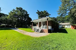 246 Bruce St, Loganville, GA 30052 - Photo 2