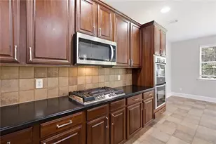 1203 Lanier Springs Dr, Buford, GA 30518 - Photo 18