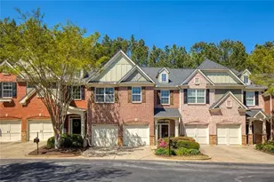 1404 Lexington Dr, Roswell, GA 30075 - Photo 1