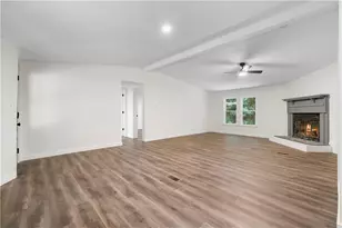 5186 W Holiday Ct SE, Acworth, GA 30102 - Photo 12