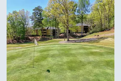 146 Gleneagle Court #202E, Clayton, GA 30525 - Photo 4