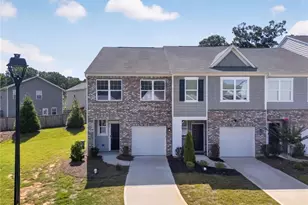 579 Magnolia Cir, Palmetto, GA 30268 - Photo 2