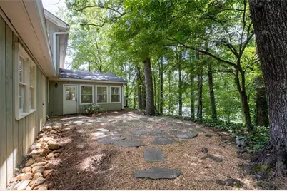 7140 Duncourtney Drive, Sandy Springs, GA 30328 - Photo 22