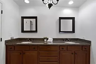 7140 Duncourtney Dr, Sandy Springs, GA 30328 - Photo 32