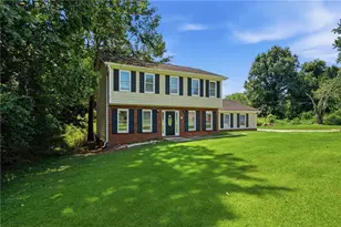 2513 Whisper Trail, Douglasville, GA 30135 - Photo 2