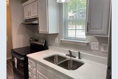 3071 Jones Street, East Point, GA 30344 - Photo 2