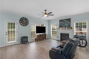 1224 Saxony Dr, Conyers, GA 30013 - Photo 6