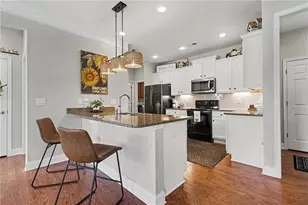 3341 Lindenridge Dr, Buford, GA 30519 - Photo 8