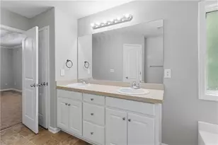 1691 Lily Valley Dr, Lawrenceville, GA 30045 - Photo 20