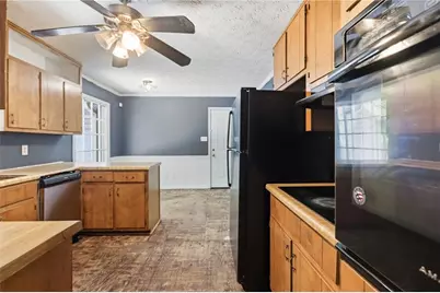 2029 Abington Lane, Snellville, GA 30078 - Photo 10